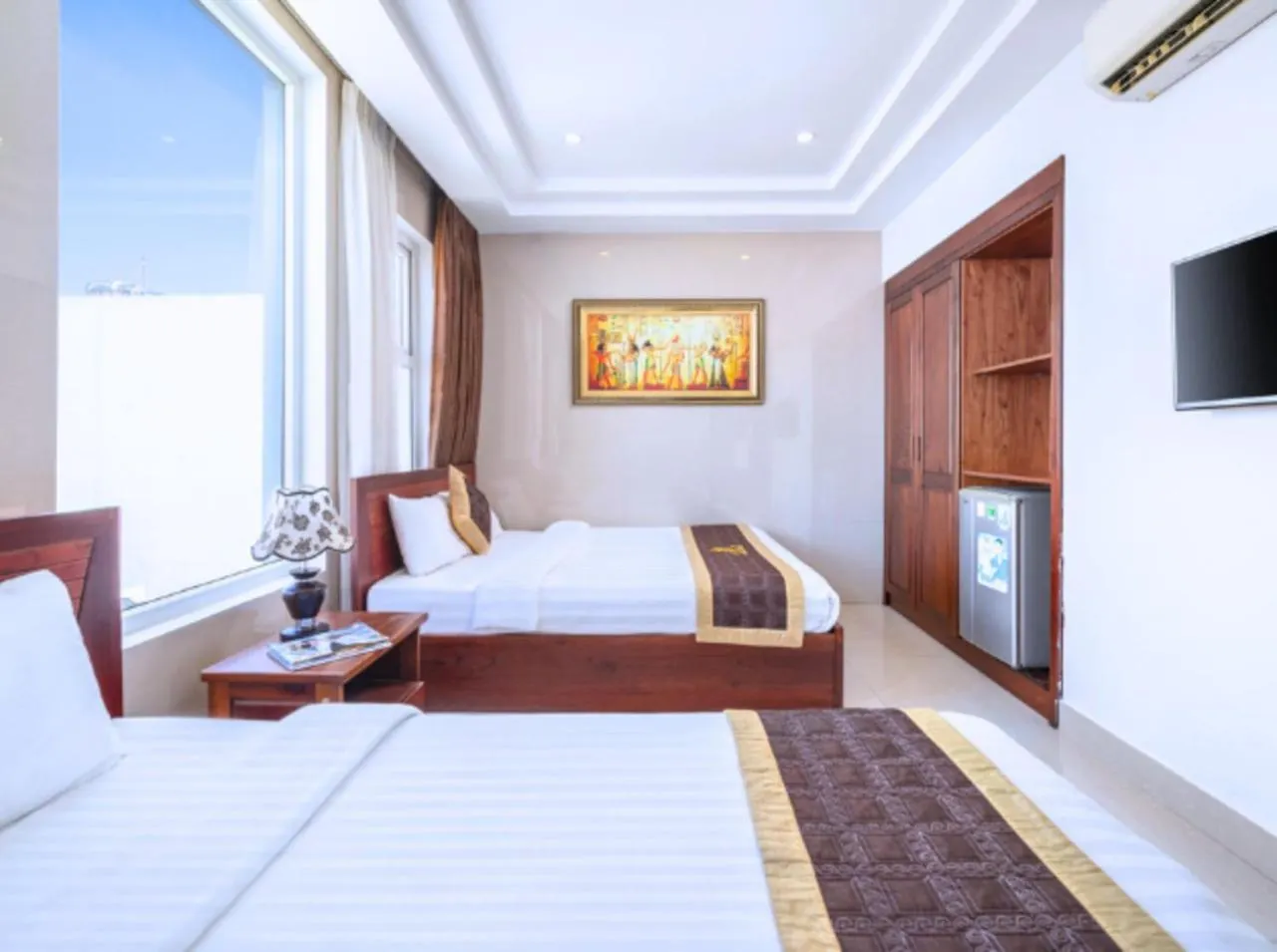 Dubai Hotel Дананг